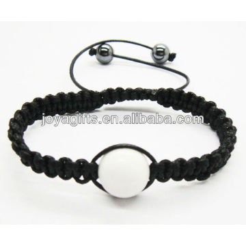 fashion jewelry gift shamballa bracelet Woven shamballa bracelet with natural howlite